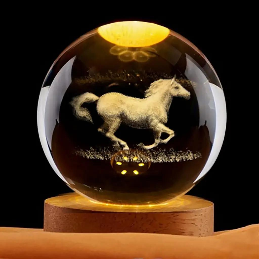 Foto de ESFERA DE VIDRIO CABALLO 6CM.