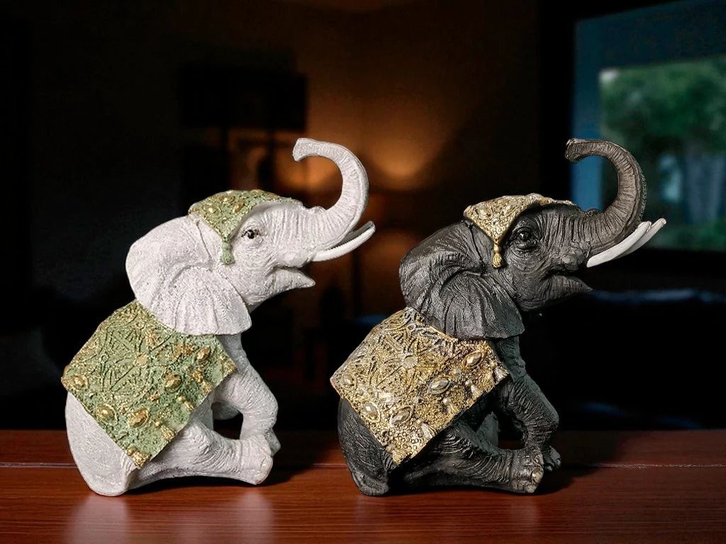 Foto de ELEFANTE RESINA VARIOS MODELOS 19CM.