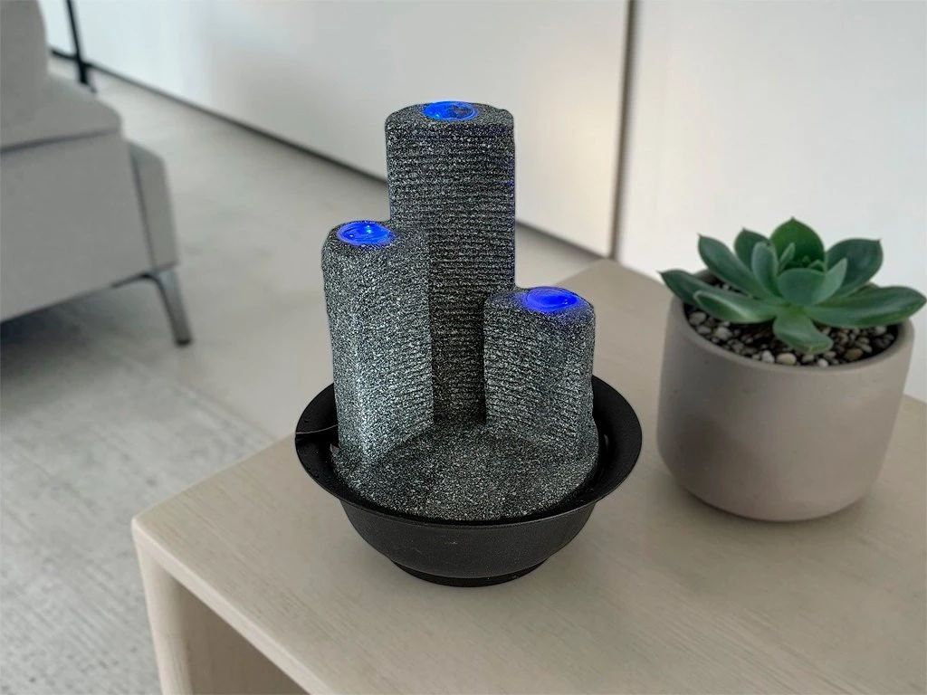 Foto de FUENTE AGUA 3 COLUMNAS CON LED 26CM.
